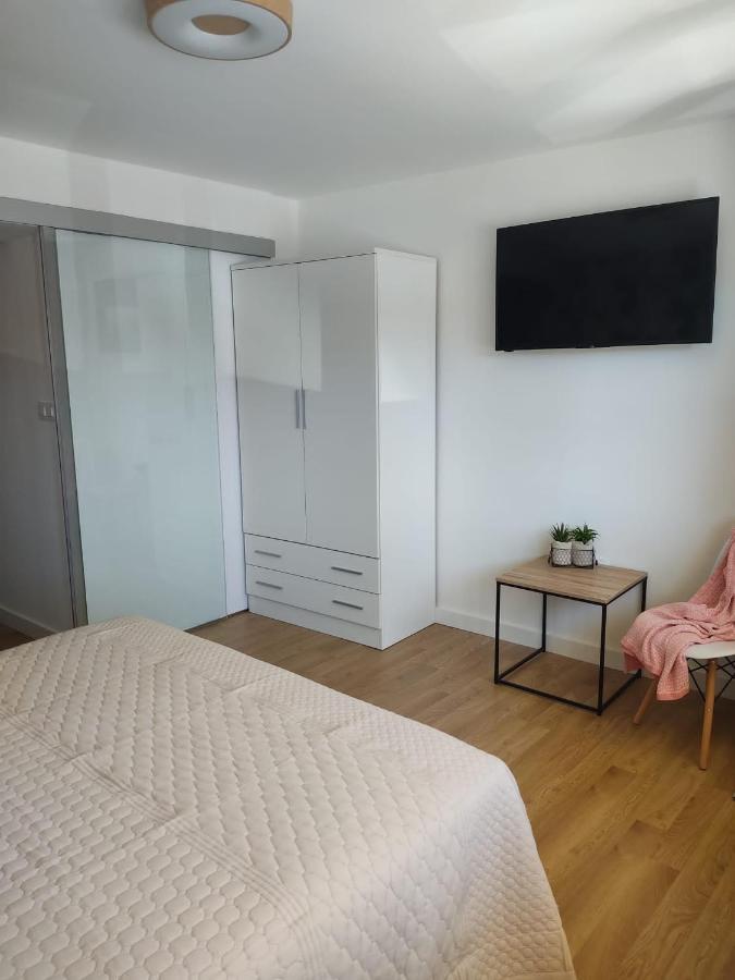 Apartamento Pequeno, Coqueto Y Centrico. Седейра Экстерьер фото